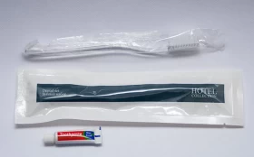Зубные наборы для гостиниц Зубной набор Зщ18см  зп в тубе 4гр, Flow-pack 